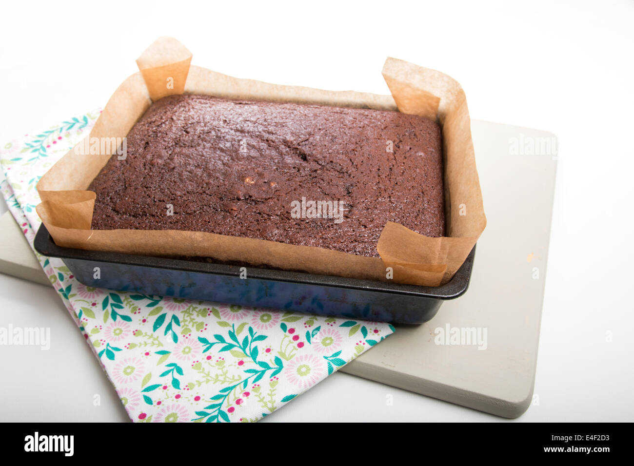 Lebkuchen in einer rechteckigen Zinn/Pfanne frisch aus dem Ofen [Land] "einen Kuchen zu machen" (8 von 22) Stockfoto