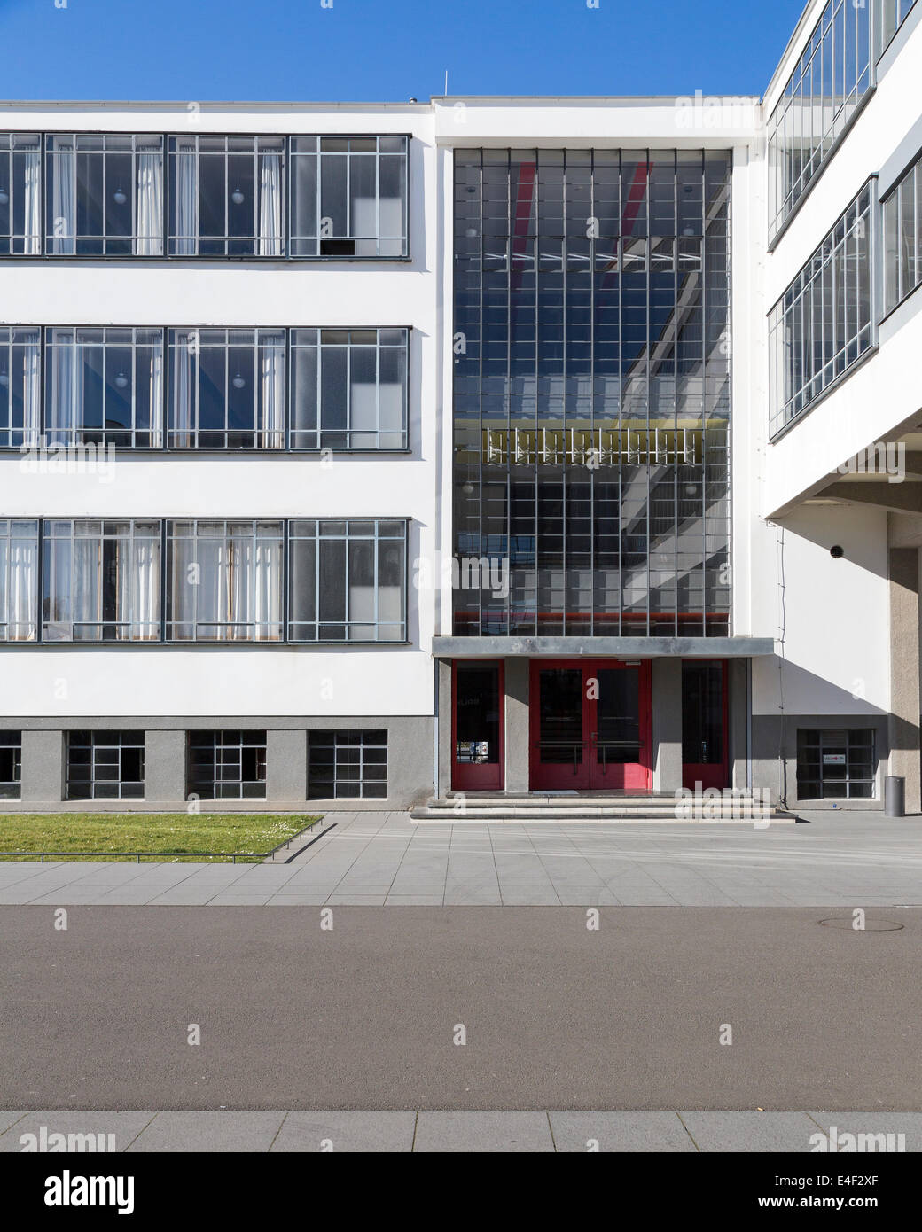 Impressionen von der Staatliches Bauhaus, ehemalige Heimat der Designschule, die moderne, in Dessau, Deutschland gegründet. Stockfoto