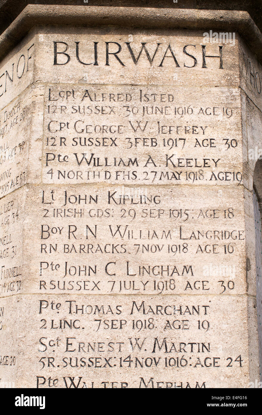 Ersten Weltkrieg Denkmal, einschließlich des Namens des John Kipling, Burwash East Sussex, England UK Stockfoto