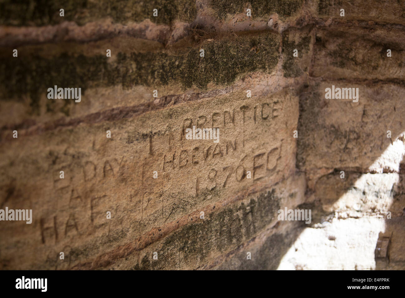 Graffiti in der Ruine der Altstadt gebaut National Trust Herrenhaus in Lyveden neue Bield, Northamptonshire, elisabethanischen Lodge Stockfoto