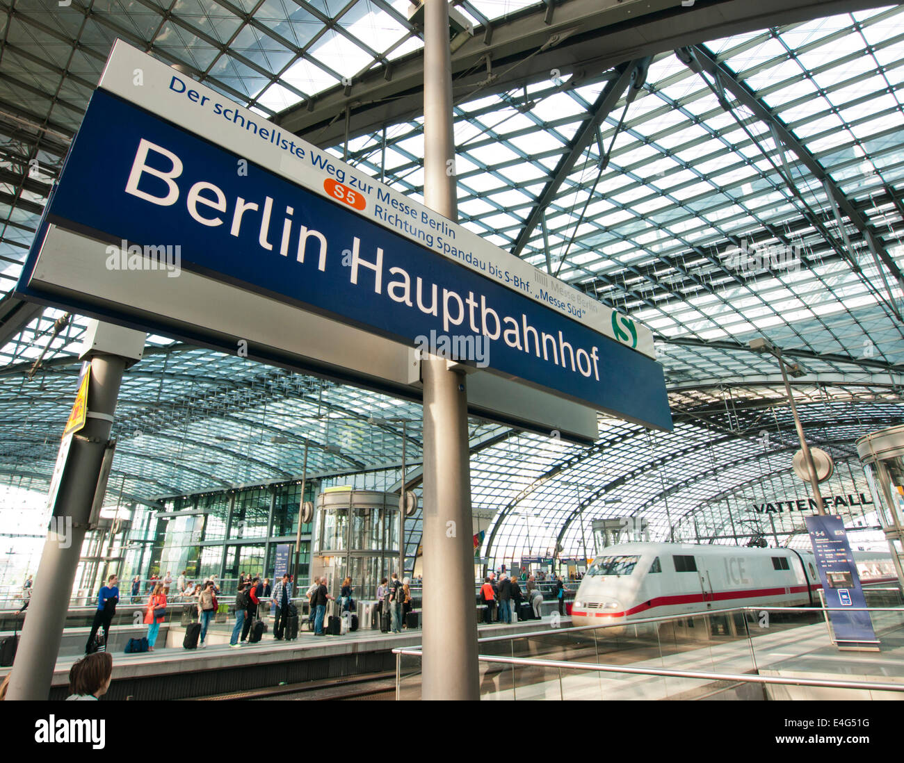 Hauptbahnhof Berlin Hauptbahnhof in Berlin Deutschland Stockfoto