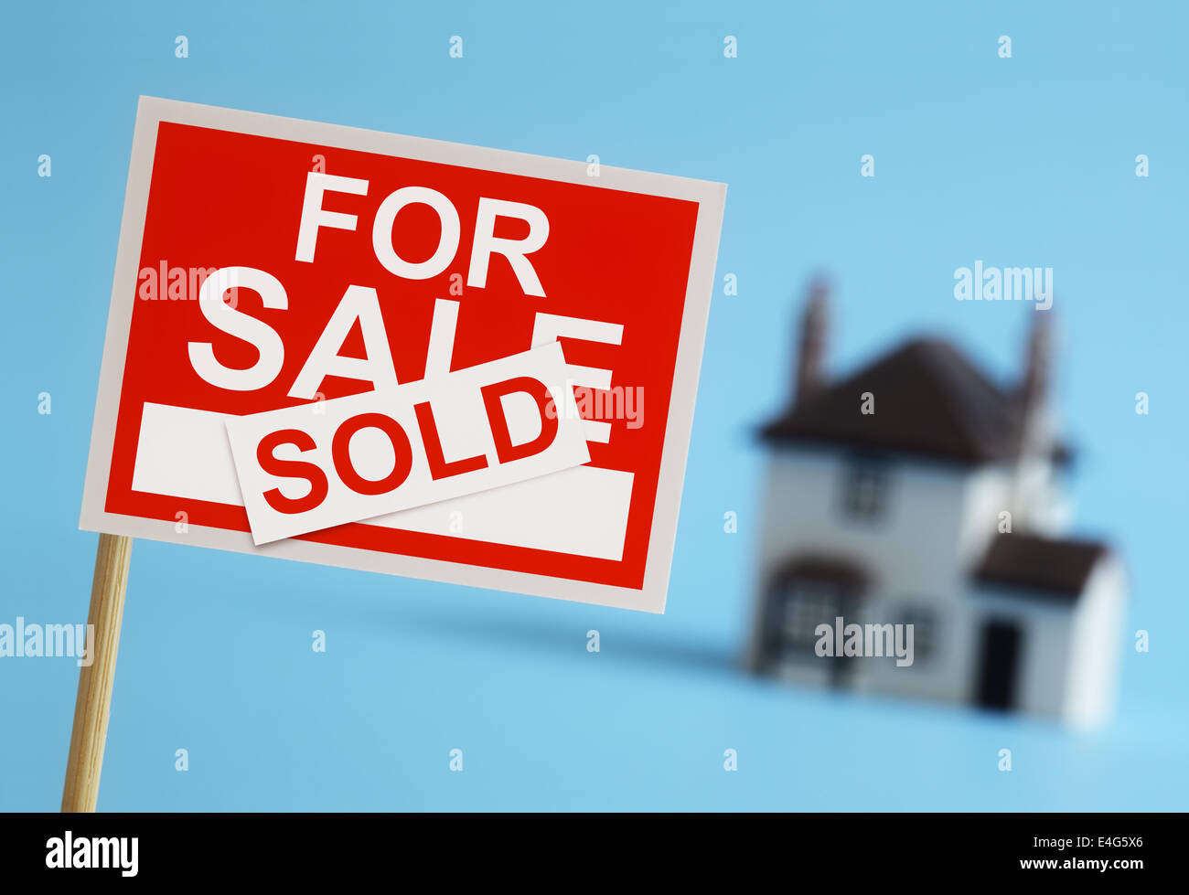 Immobilienmakler für Verkauf Zeichen Stockfoto