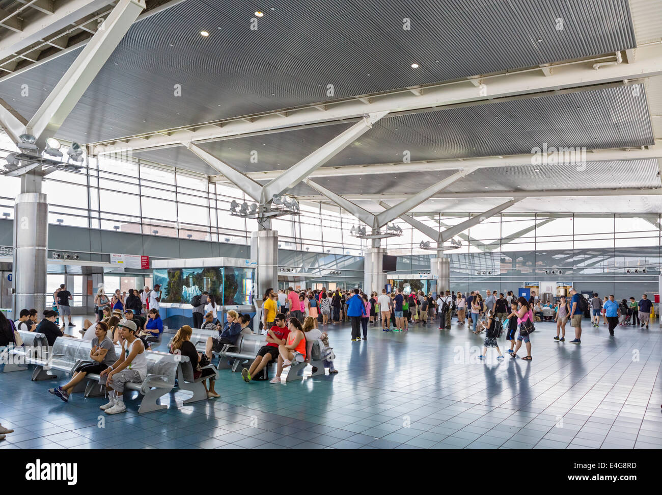 Das Terminal auf der Staten Island die Fähre nach Staten Island, New York City, NY, USA Stockfoto