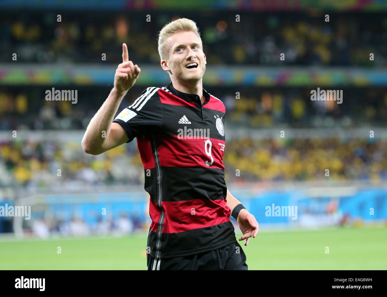 08.07.2014. Estadio Mineirão, Belo Horizonte, Brasilien. FIFA World Cup 2014 Halbfinale Fußballspiel zwischen Brasilien und Deutschland im Estadio Mineirão. Schuerrle feiert nach seinem ersten Tor Stockfoto