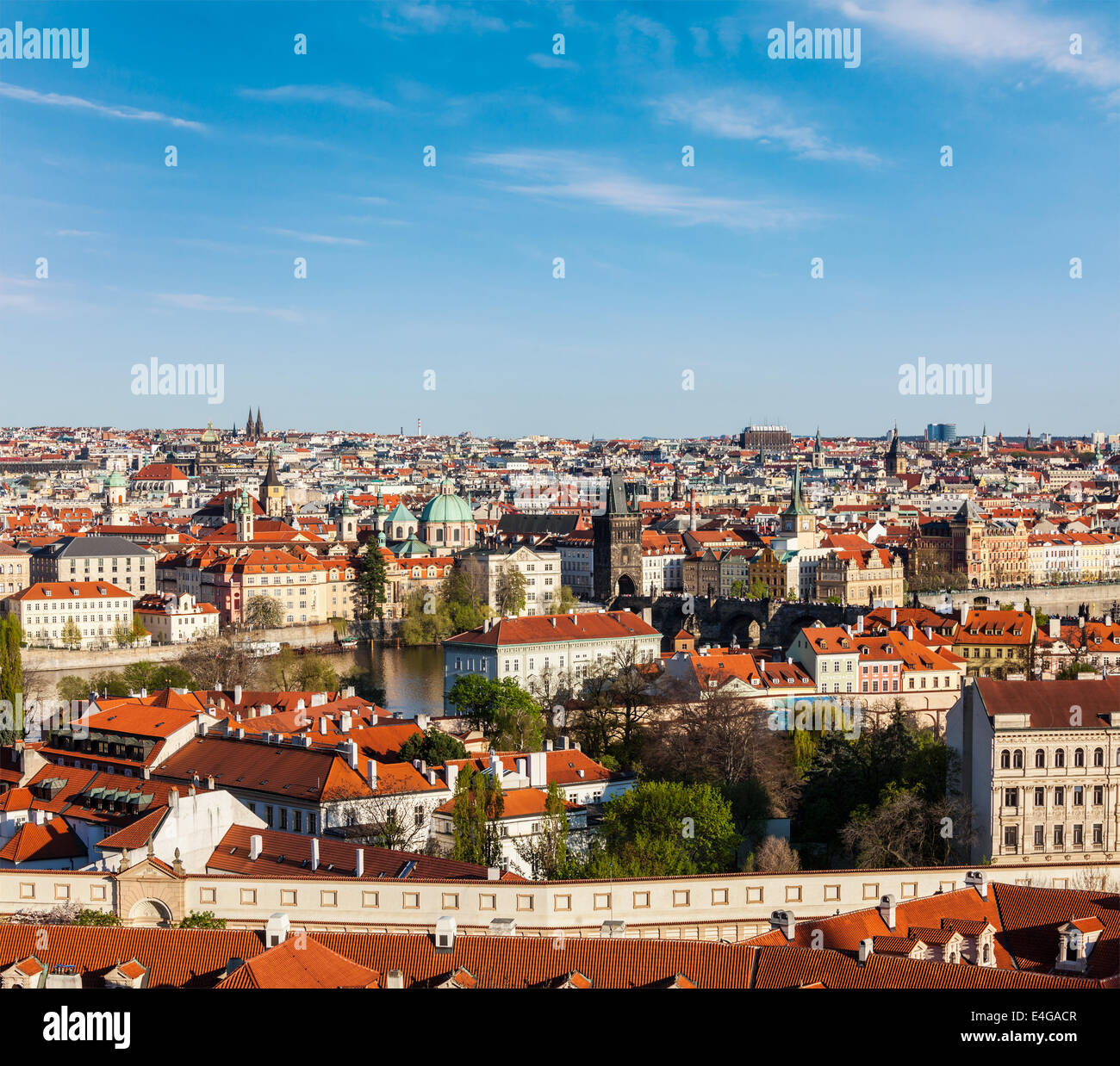 Luftaufnahme von Prag von der Prager Burg. Prag, Tschechische Republik Stockfoto