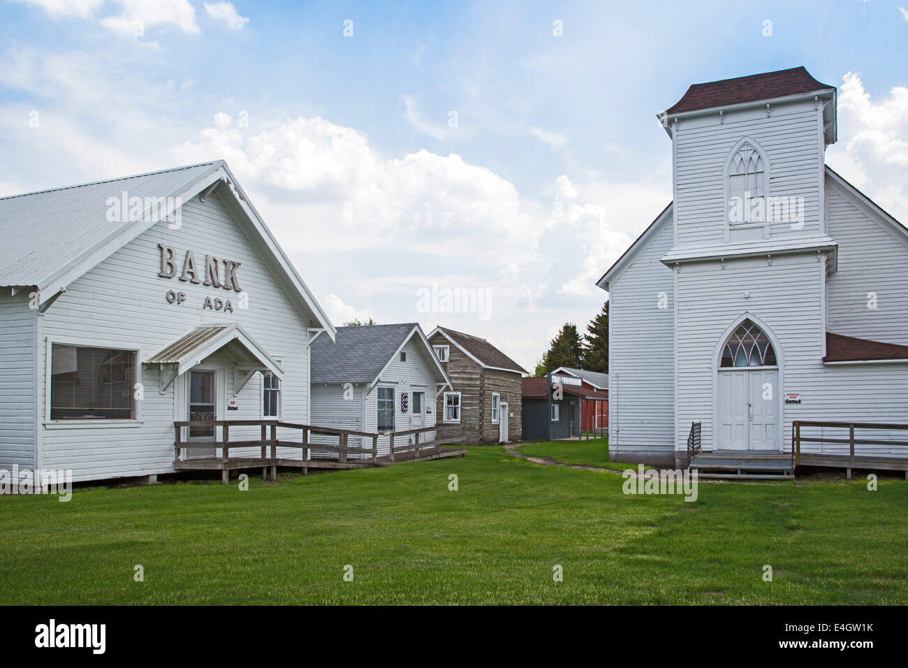 Ada, Minnesota - Prairie Village, betrieben von der Norman County Historical Society. Das Dorf hat 12 historischen Gebäude von t Stockfoto
