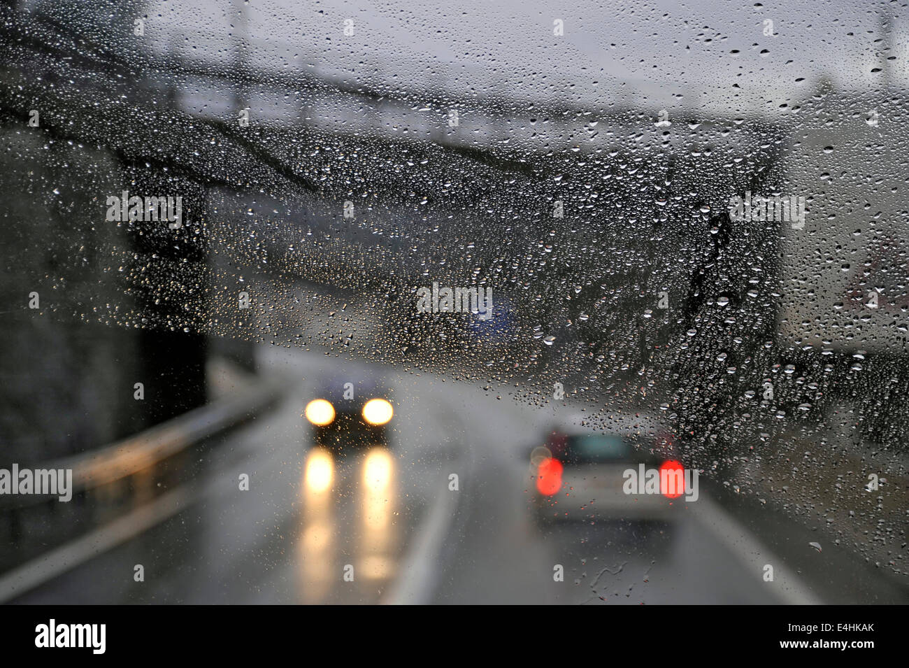 fahren auf Autobahnen Stockfoto