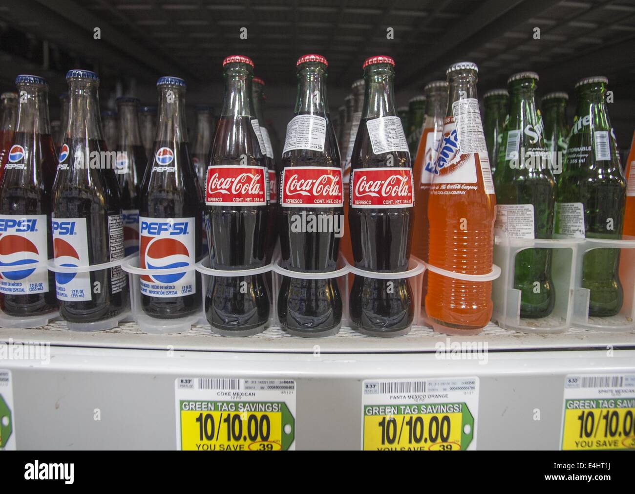 Mexikanische Coca Cola In Deutschland Kaufen Mexikanische Coca Cola Stockfotos und -bilder Kaufen - Alamy