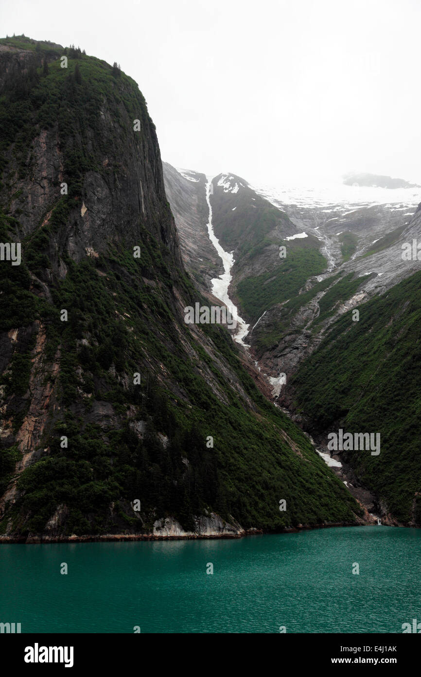 Granitklippe im Tracy Arm Fjord Alaska Stockfoto