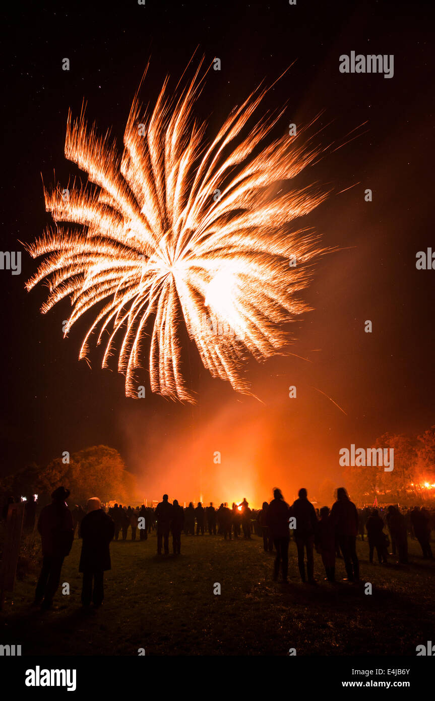 Organisierte Feuerwerk, 5. November - Bonfire Night - am Leyburn, North Yorkshire Stockfoto