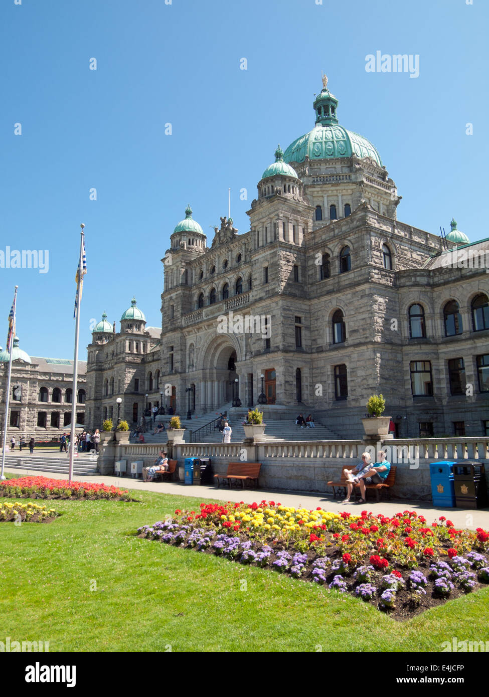 Ein Blick auf die British Columbia Parlamentsgebäude an einem Sommertag. Victoria, British Columbia, Kanada. Stockfoto