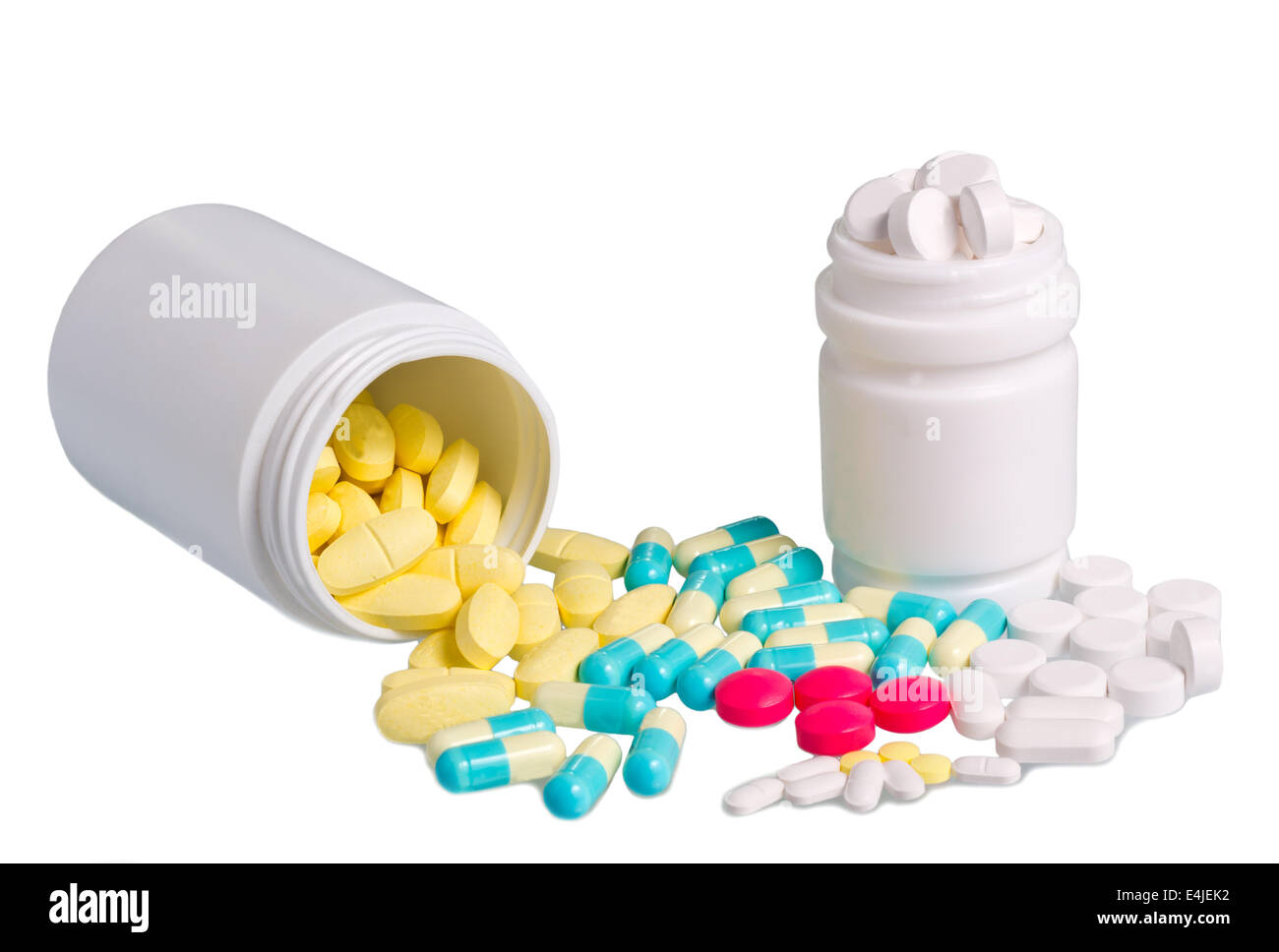Verschiedene Pillen verteilen sich auf weißem Hintergrund Stockfoto