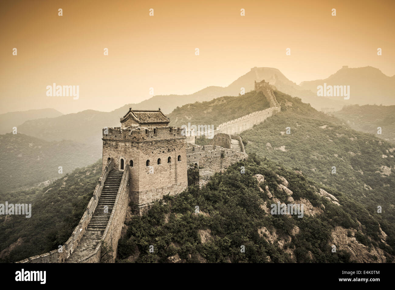 Teilweise restaurierten Abschnitt der großen Mauer in Jinshanling, Beijijng, China. Stockfoto