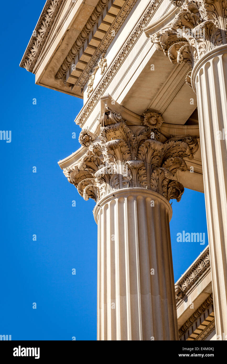 Reich verzierte korinthische Säulen in Washington D.C. Stockfoto