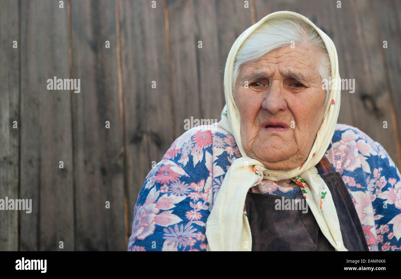 Alte Frau Alter von 84 Jahren Stockfoto