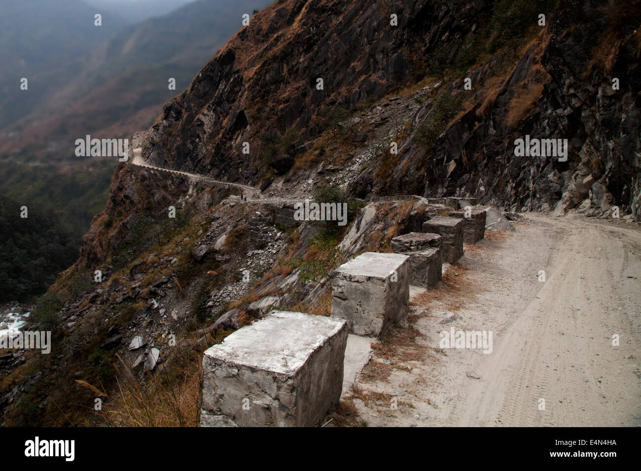 Tatopani nach Jomsom Straße, Himalaya, Annapurna, Nepal Stockfoto