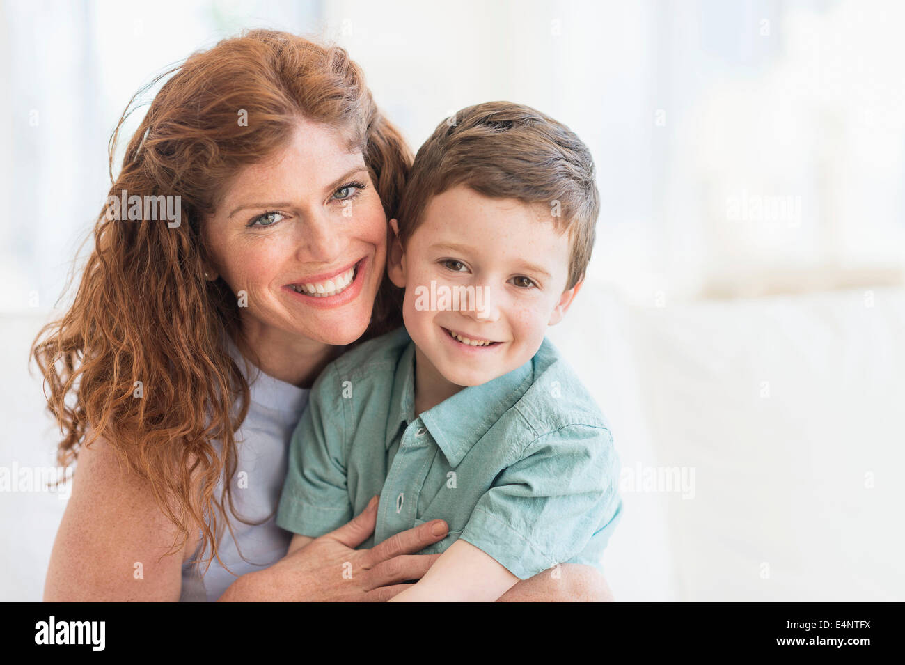 Porträt von Mutter und Sohn (6-7) Stockfoto