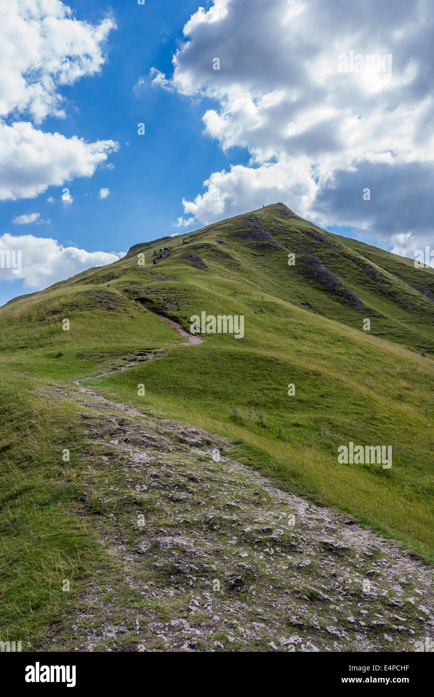 Thorpe Cloud, einem Kalkstein-Hügel in Dovedale, Peak District, UK Stockfoto