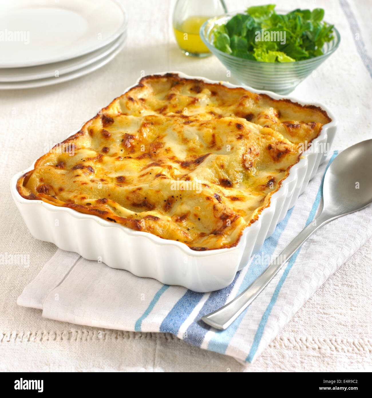 Gerösteter Butternut-Kürbis und Pilz-Lasagne Stockfoto