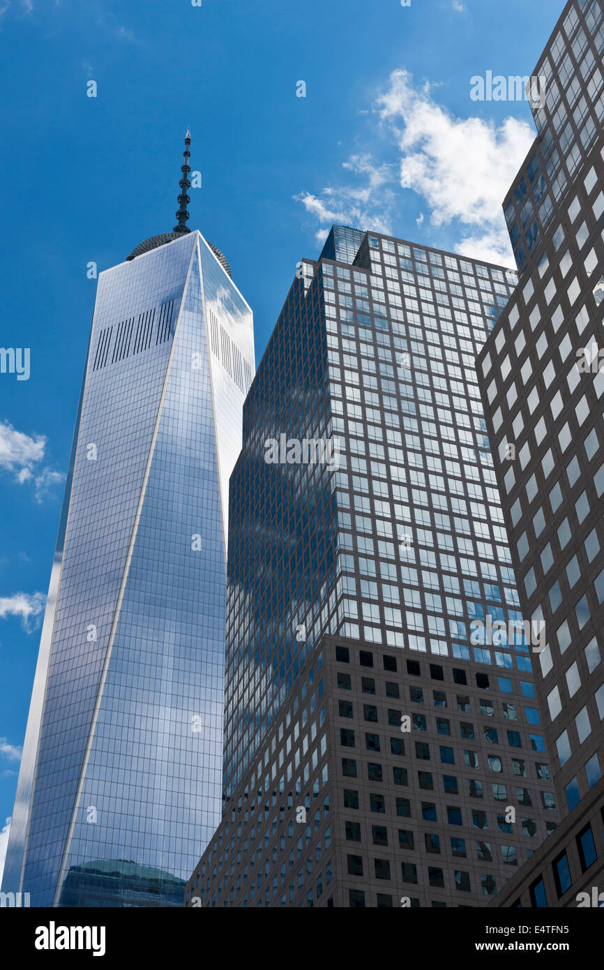 Nahaufnahme des One World Trade Center (Freedom Tower) und World Trade Center, New York City, New York, USA Stockfoto
