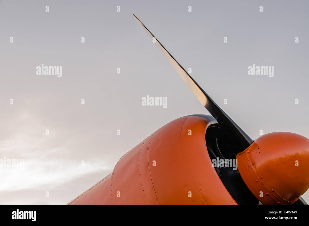 Motor-Propeller, altes Flugzeug, Orange, North American T - 6G Texan Stockfoto