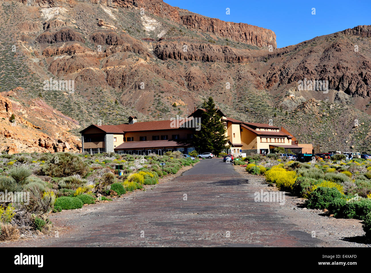 Eintritt, Fahrt zum Parador de Cañadas del Teide, Hotel im Nationalpark Teide, Teneriffa Stockfoto