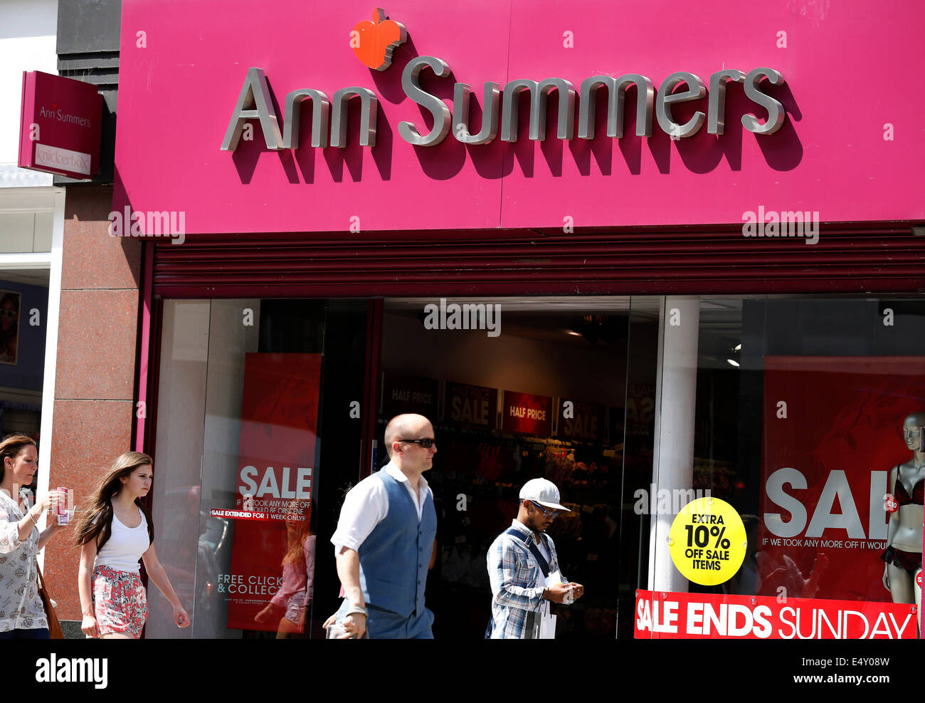 Großbritannien, London: Ann Summers ist im Bild auf der Oxford Street im Zentrum von London am 17. Juli 2014. Stockfoto