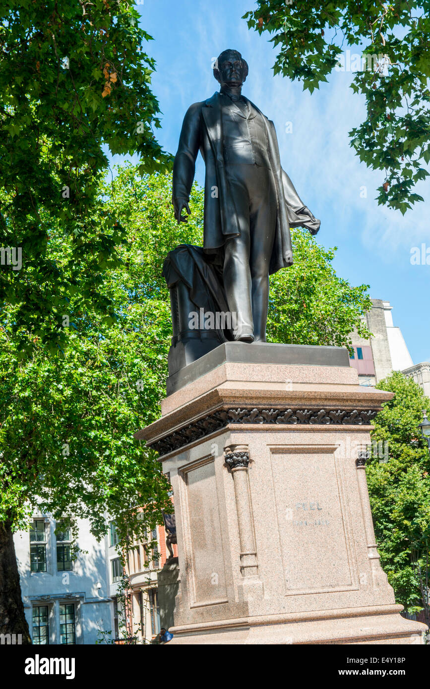 Sir Robert Peel-Statue in London England UK Stockfoto