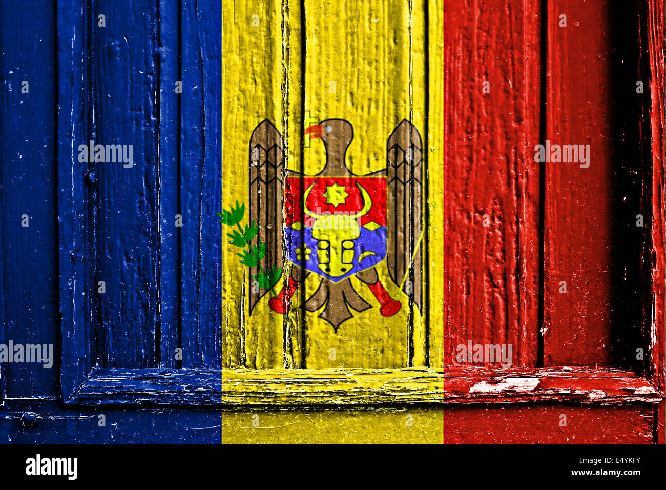 Flagge der Republik Moldau bemalt auf Holzrahmen Stockfoto