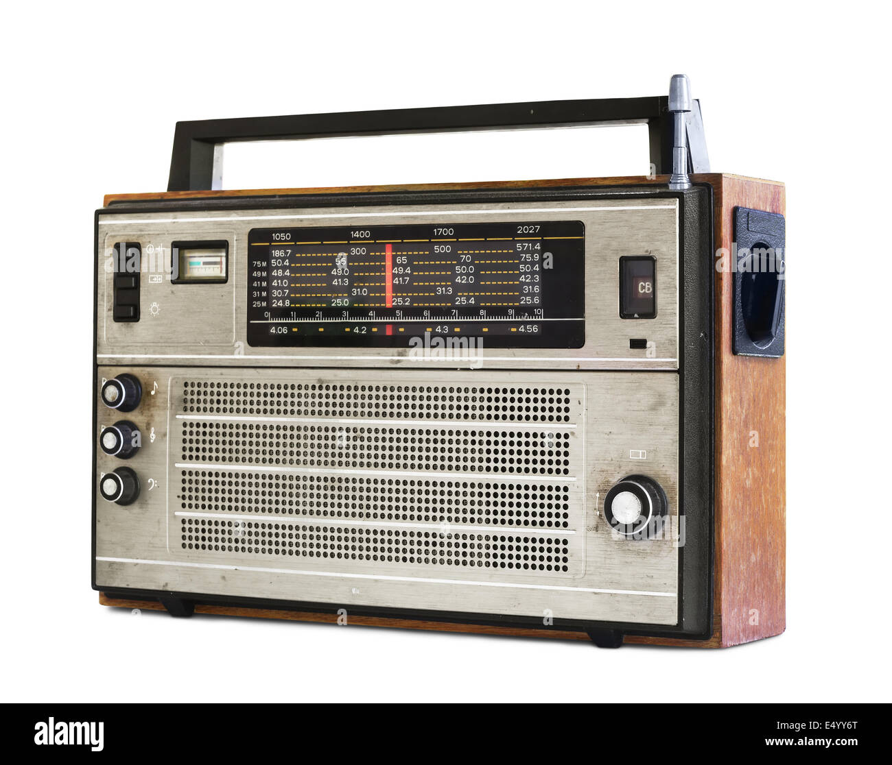 Altes Transistorradio isoliert auf weiss Stockfoto
