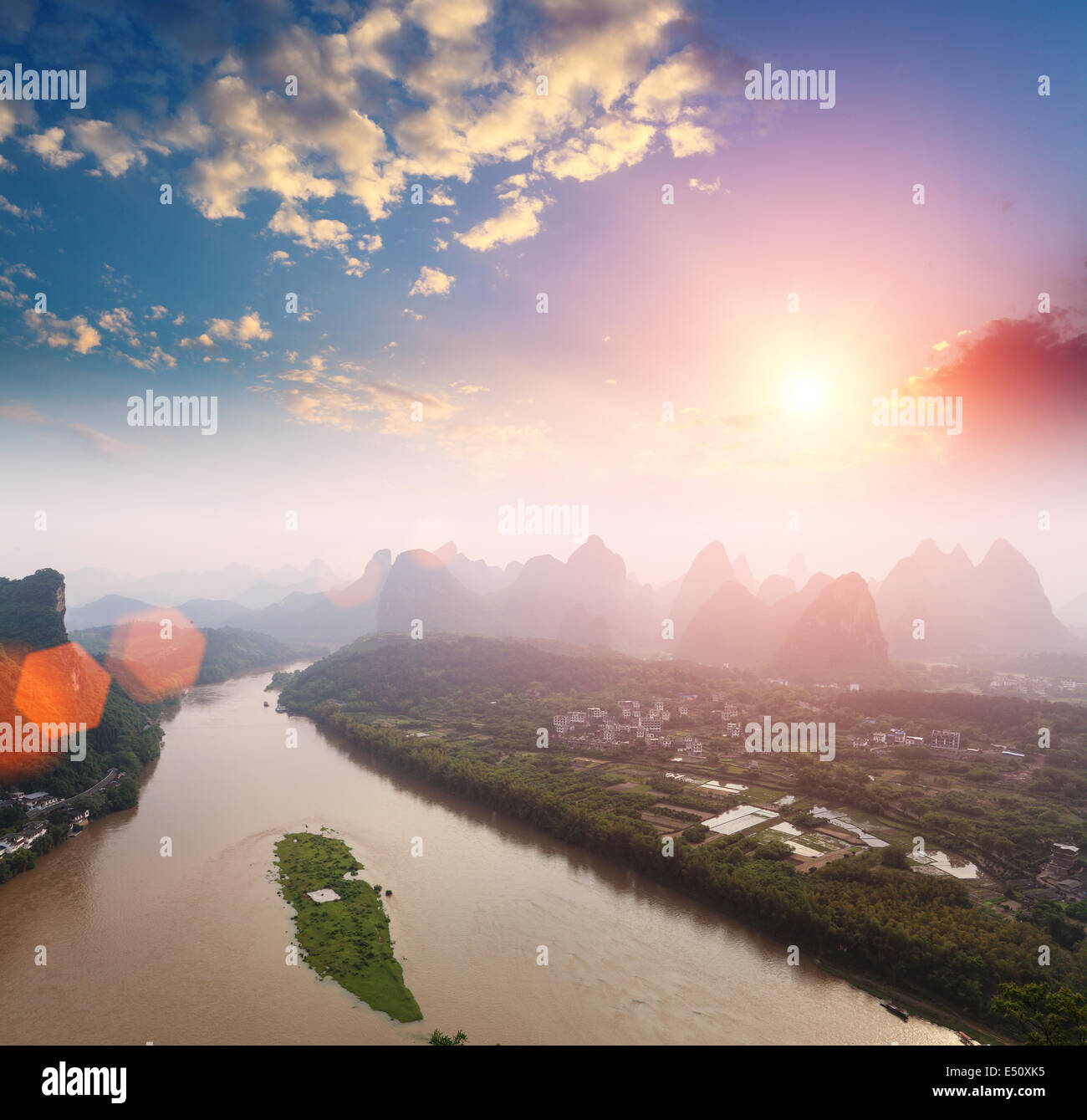 Yangshuo Landschaft im Sonnenaufgang Stockfoto