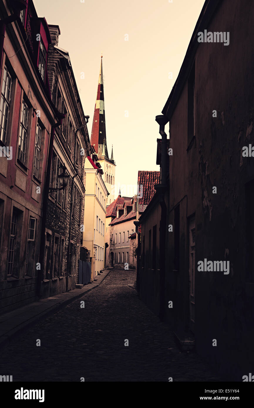 Retro-Foto der alten europäischen Stadt-Straße Stockfoto