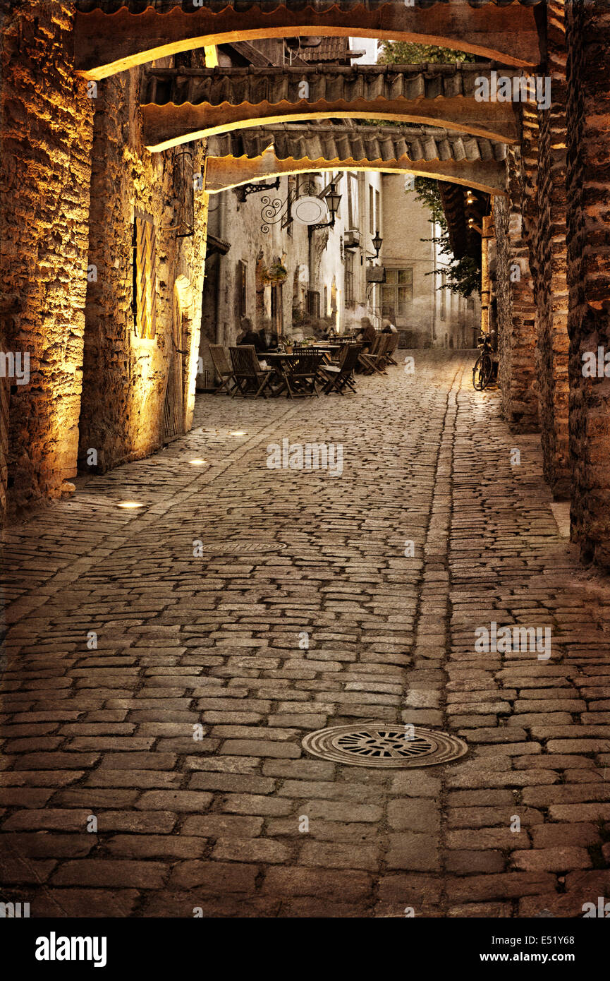 Retro image der alten europäischen Straße Stockfoto