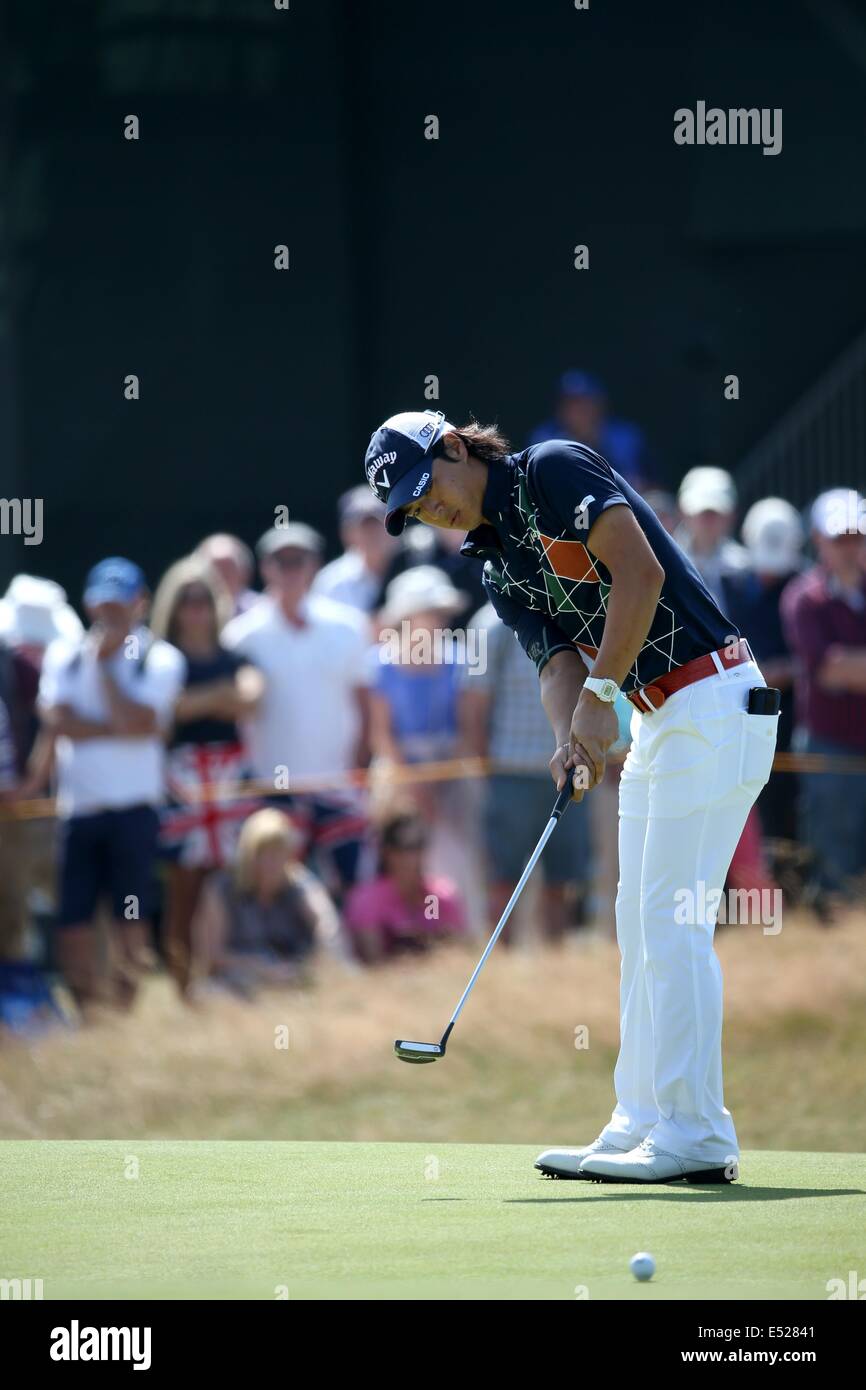 Ryo Ishikawa (JPN), 17. Juli 2014 - Golf: Ryo Ishikawa Japans putts auf dem 2. Loch in der ersten Runde der 143. British Open Championship am Royal Liverpool Golf Club in Hoylake, England. (Foto von Koji Aoki/AFLO SPORT) Stockfoto