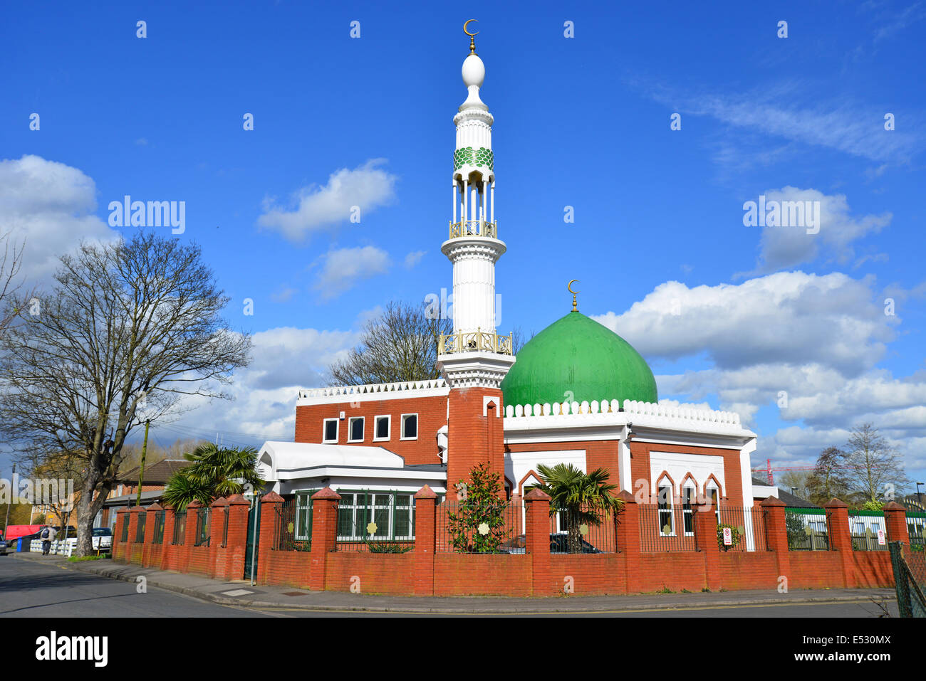 Maidenhead Moschee, Holmanleaze, Maidenhead, Royal Borough of Windsor und Maidenhead, Berkshire, England, Vereinigtes Königreich Stockfoto