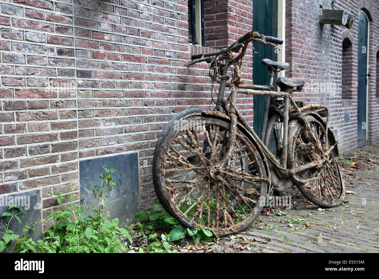 Alte fahrräder -Fotos und -Bildmaterial in hoher Auflösung – Alamy