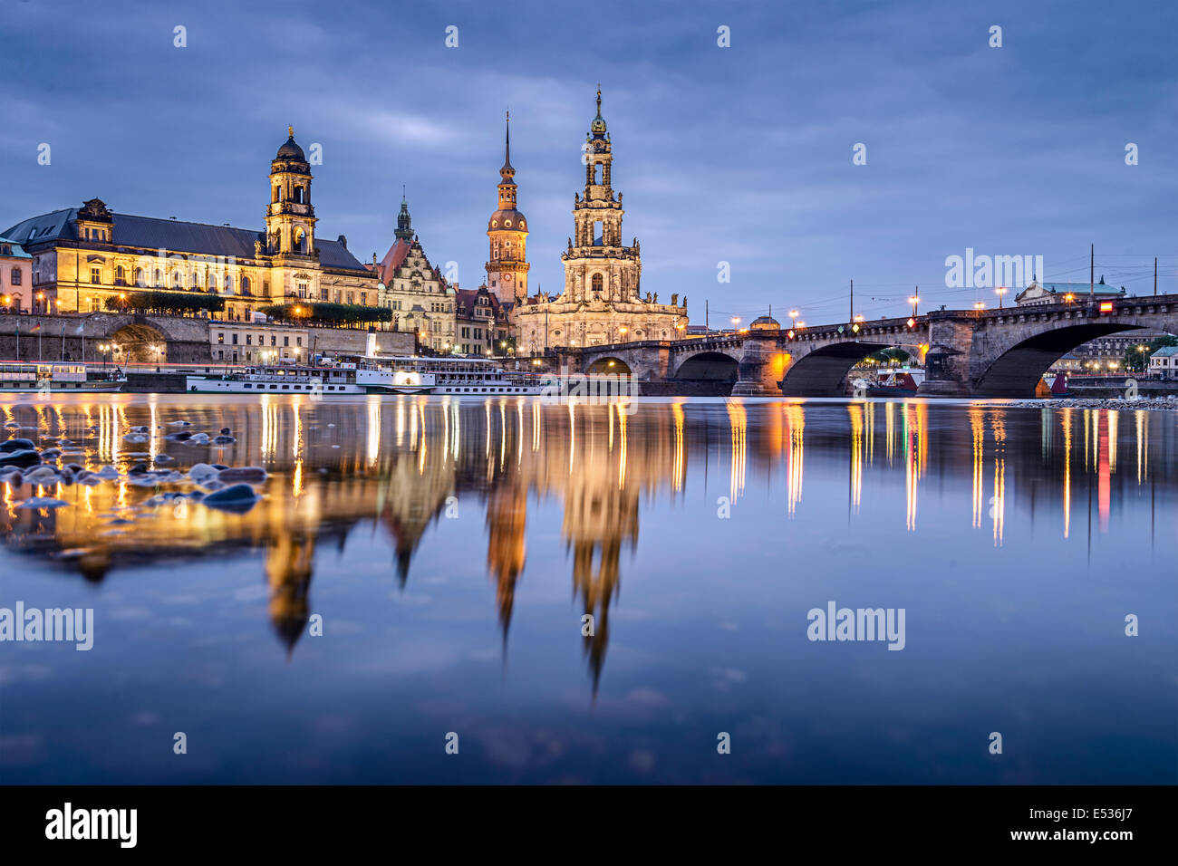 Dresden, Deutschland Stadtbild an der Elbe. Stockfoto