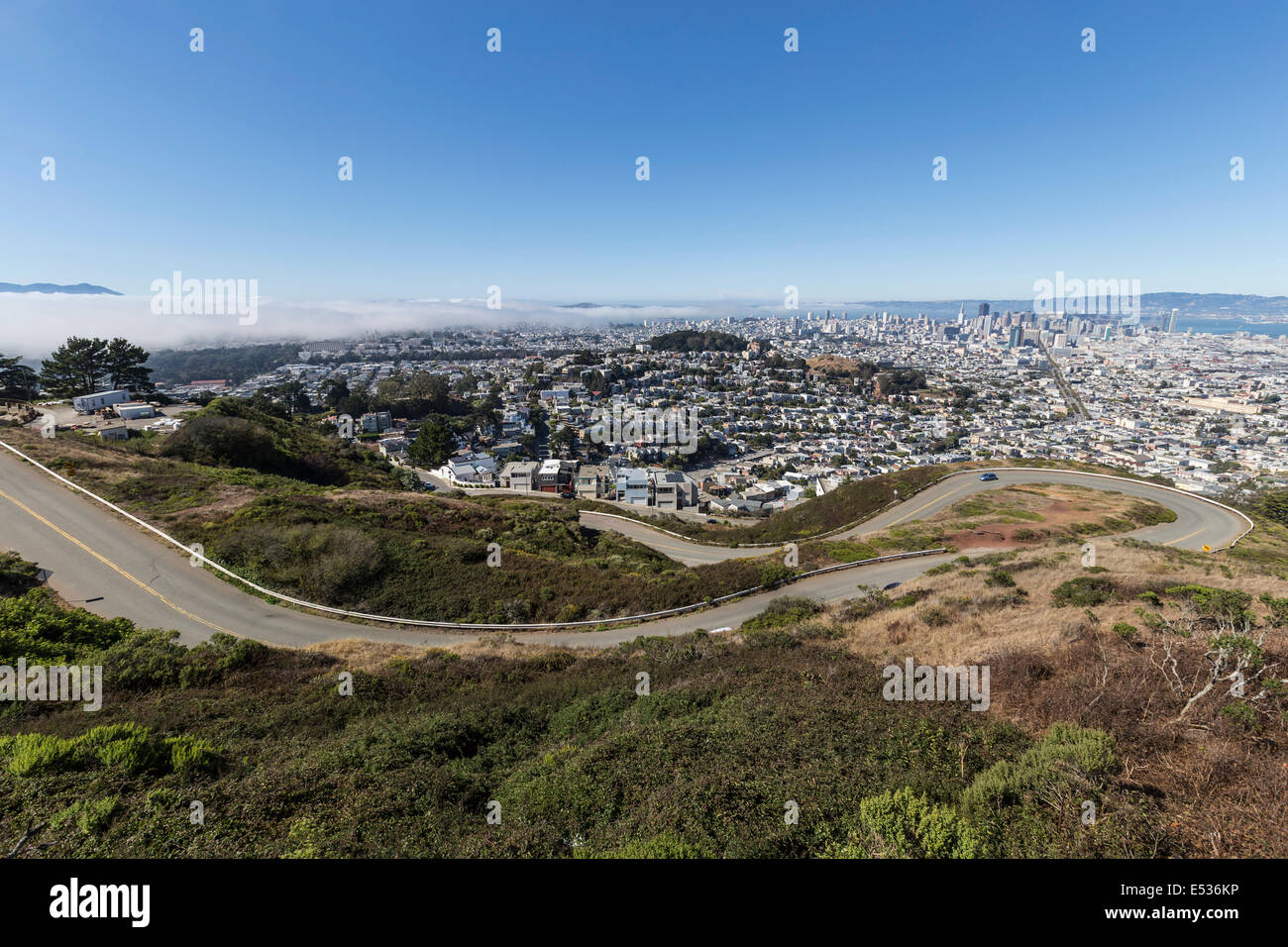 Twin Peaks Blvd Ansicht über der Innenstadt von San Francisco, Kalifornien Stockfoto