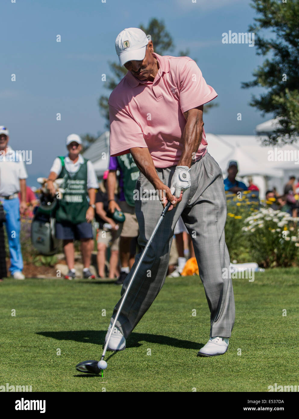 Stateline, Nevada, USA. 18. Juli 2014. Ehemaliger NFL Head Coach HERM EDWARDS spielt in Edgewood Tahoe am ersten Tag des Wettbewerbs auf der 25. jährlichen amerikanischen Jahrhundert Championship. Bildnachweis: Brian Cahn/ZUMA Draht/Alamy Live-Nachrichten Stockfoto