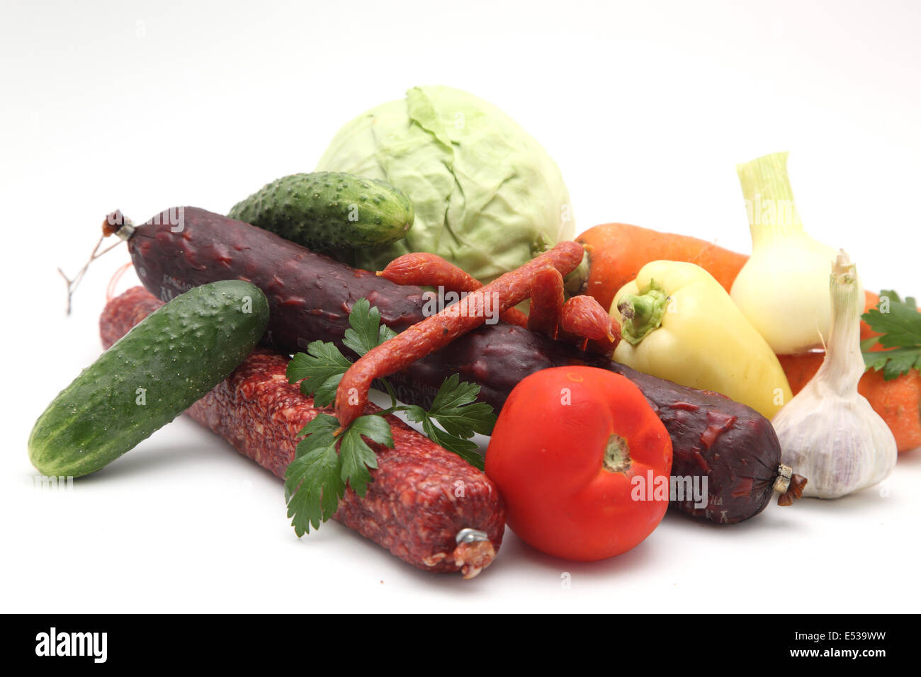 Zutaten für die Speisen isoliert auf weißem Hintergrund Stockfoto