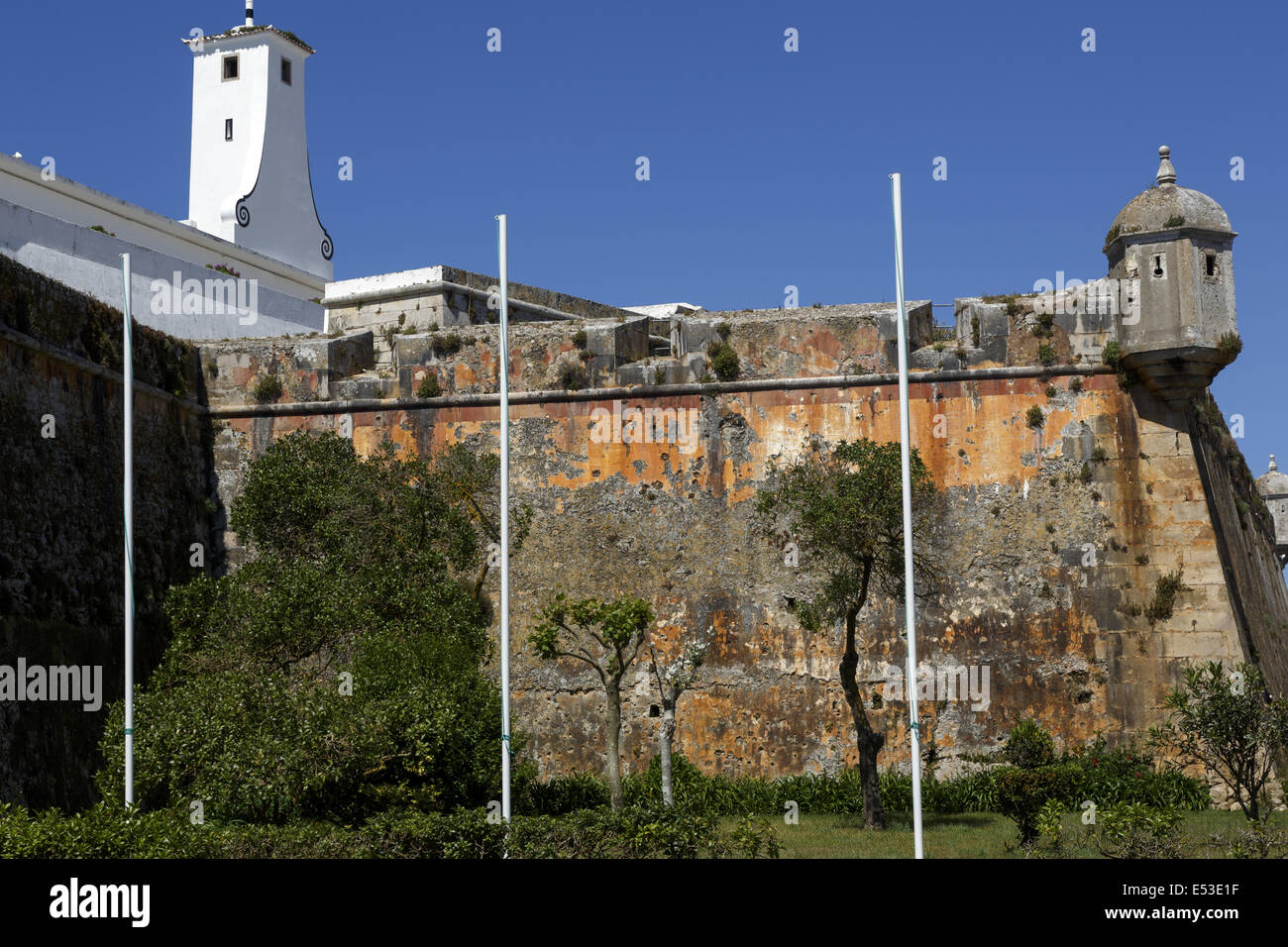 Peniche siebzehnten Jahrhundert Festung Portugal. Eine militärische Festung aus dem Mittelalter im 19. und 20. Jahrhunderts benutzt hat, ein Gefängnis. Stockfoto