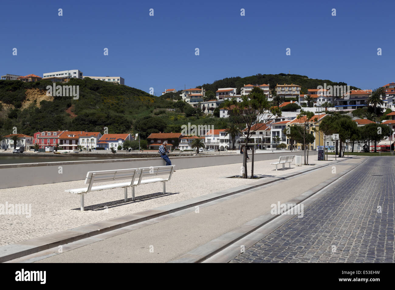 Promenade am Sao Martinho Porto Portugal Stockfoto