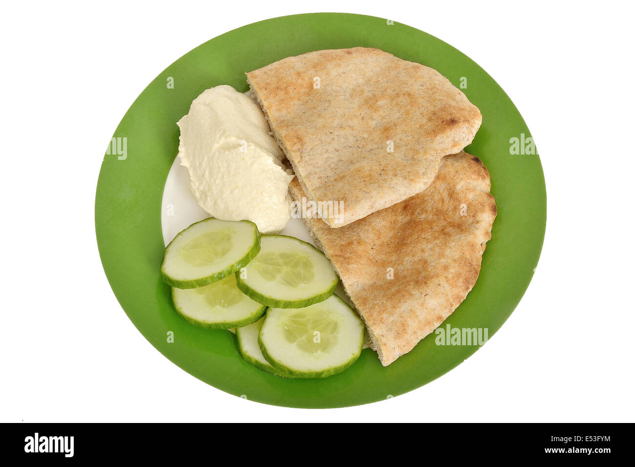 Pitta Brot mit Hummus und Gurke Stockfoto