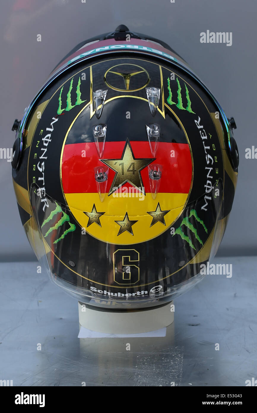 Hockenheim, Deutschland. 18. Juli 2014. Nico Rosberg (GER) #6, Mercedes AMG Petronas Formel 1 Team - der vierte Stern für Deutschland auf seinem Helm - Formel 1 World Championship 2014 - Rd10, German Grand Prix am Hockenheimring Credit: Action Plus Sport/Alamy Live News Stockfoto