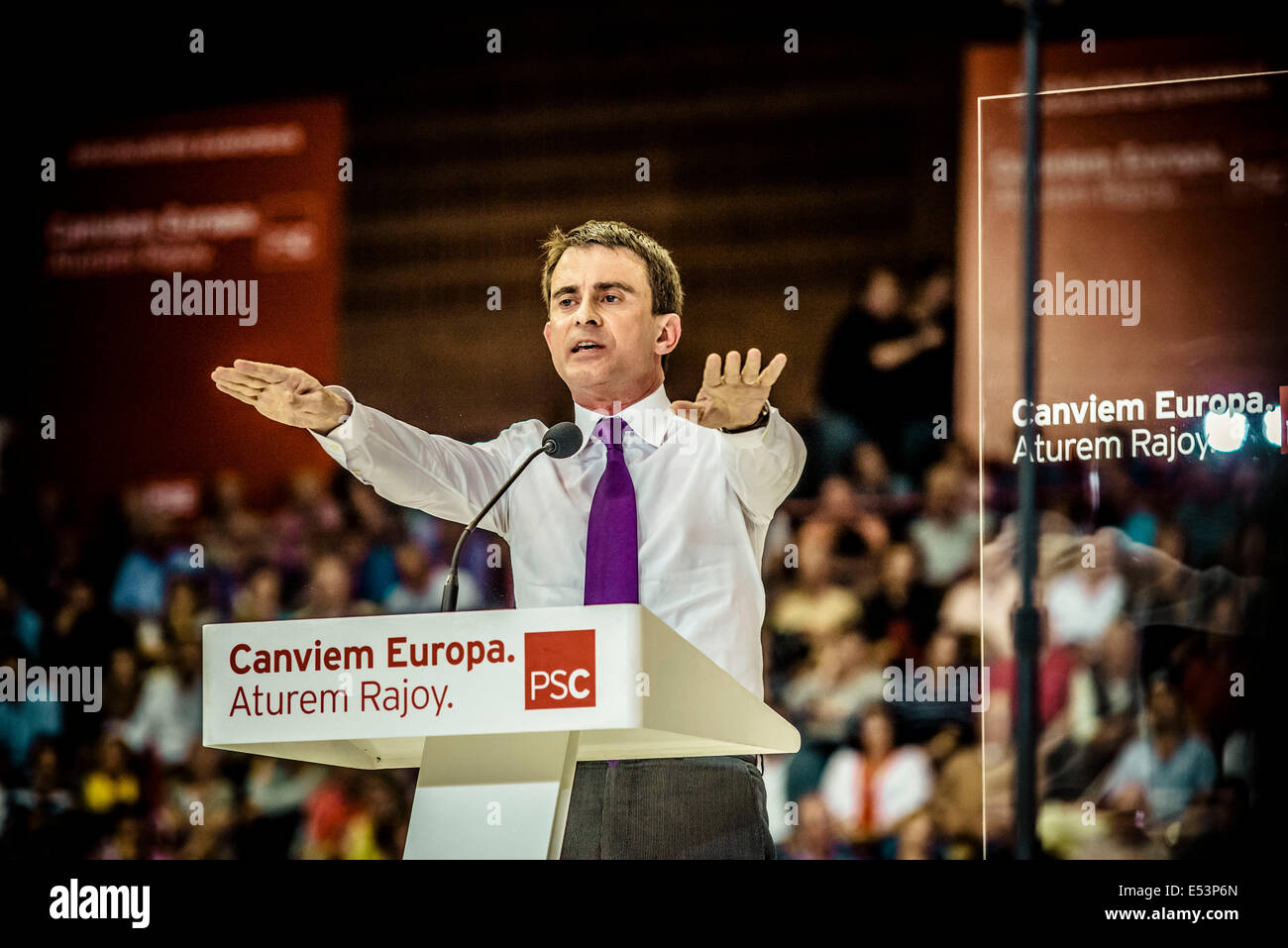 Barcelona, Spanien. 21. Mai 2014. MANUEL VALLS, Premierminister von Frankreich, spricht bei der zentrale Wahlversammlung der katalanischen Sozialisten in Barcelona. © Matthias Oesterle/ZUMA Wire/ZUMAPRESS.com/Alamy Live-Nachrichten Stockfoto