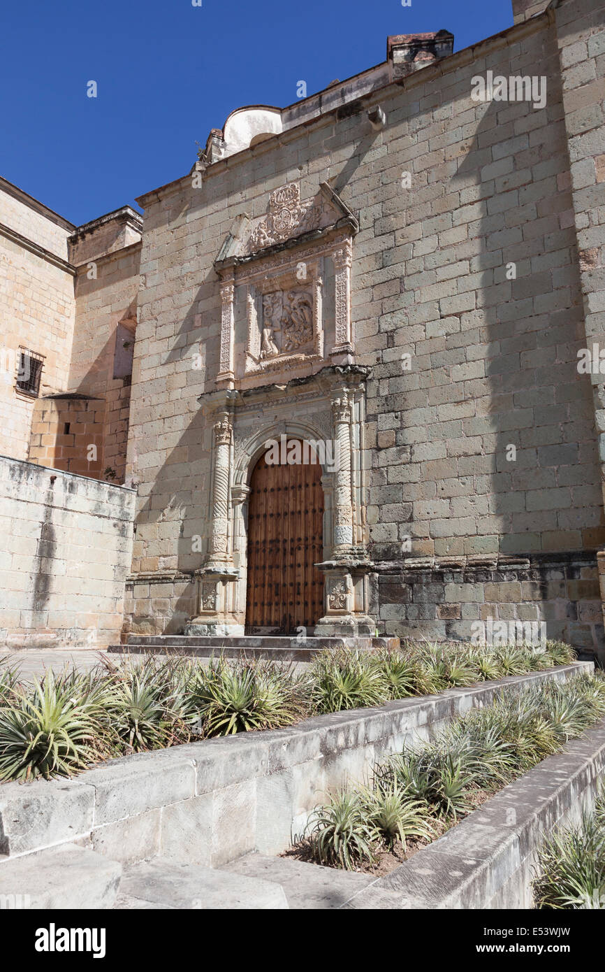 Kirche von Santo Domingo de Guzmán im Centro Historico Stockfoto