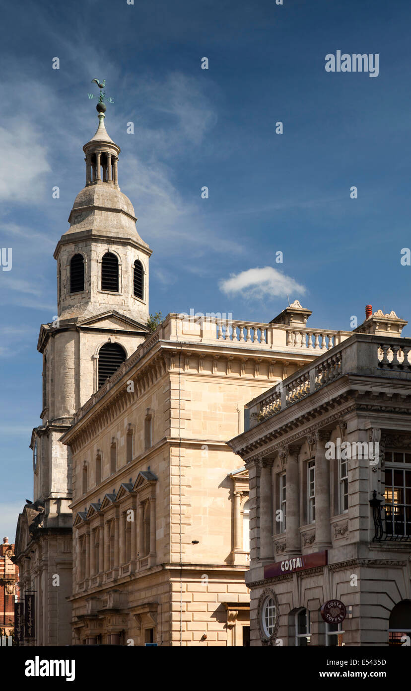 Großbritannien, England, Worcestershire, Worcester, The Cross, Slug und Salat Pub in der ehemaligen St.-Nikolaus Kirche Stockfoto