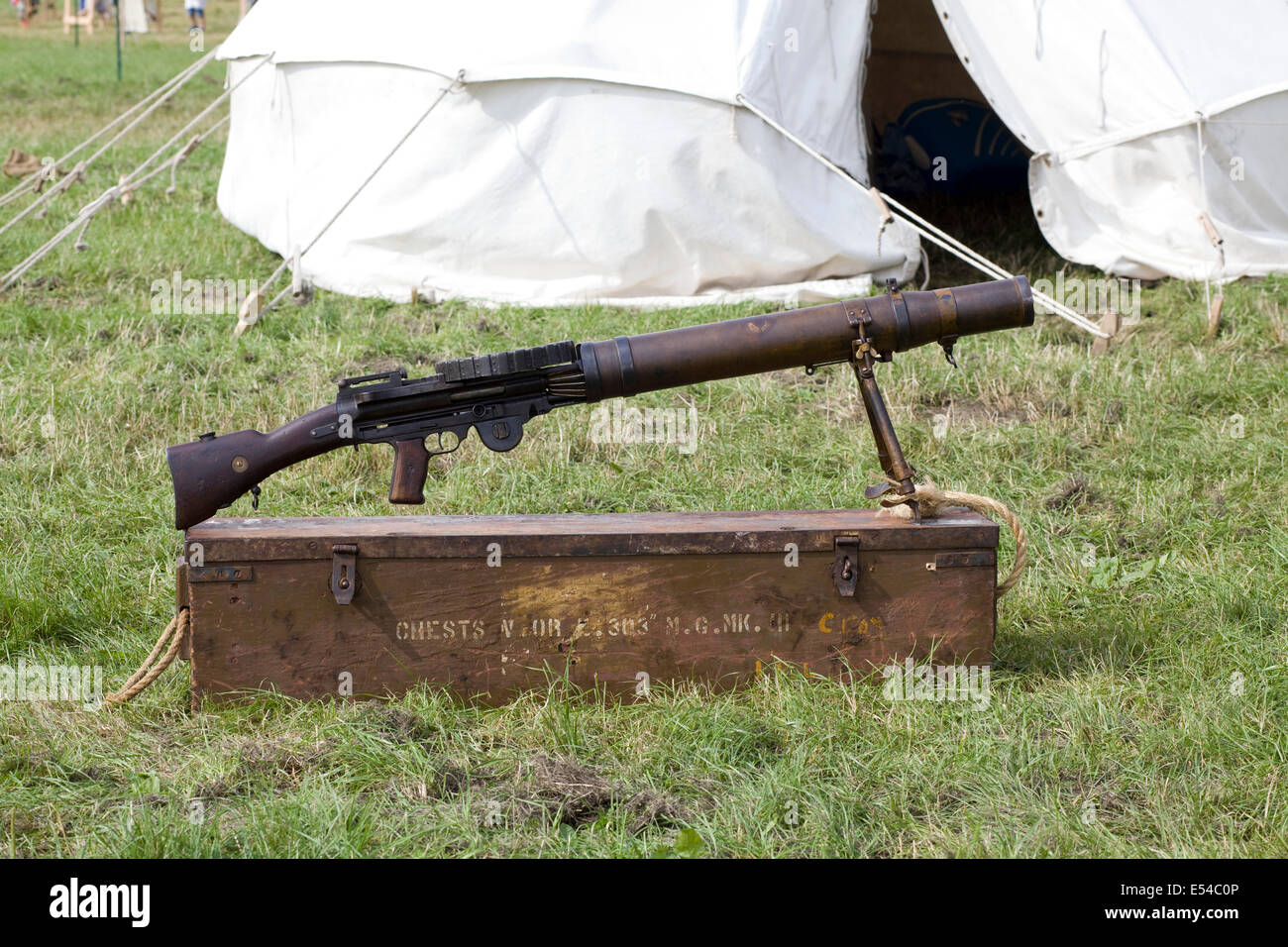 Maschinengewehr und 1344 Patrone Kugeln Stockfoto