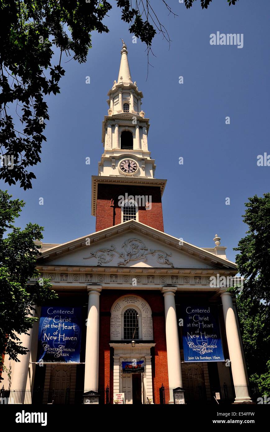 NEW HAVEN, CONNECTICUT: Die 1813 First Church of Christ auf dem Grün Stockfoto