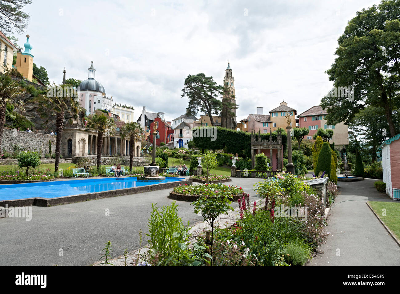 Ansichten von Portmeirion Dorf italienische Architektur wales Stockfoto